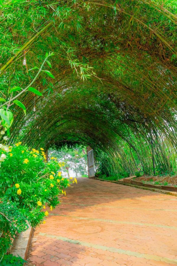 Phuong Nam Gia Trang Farmstay Gia Nghia Exterior foto