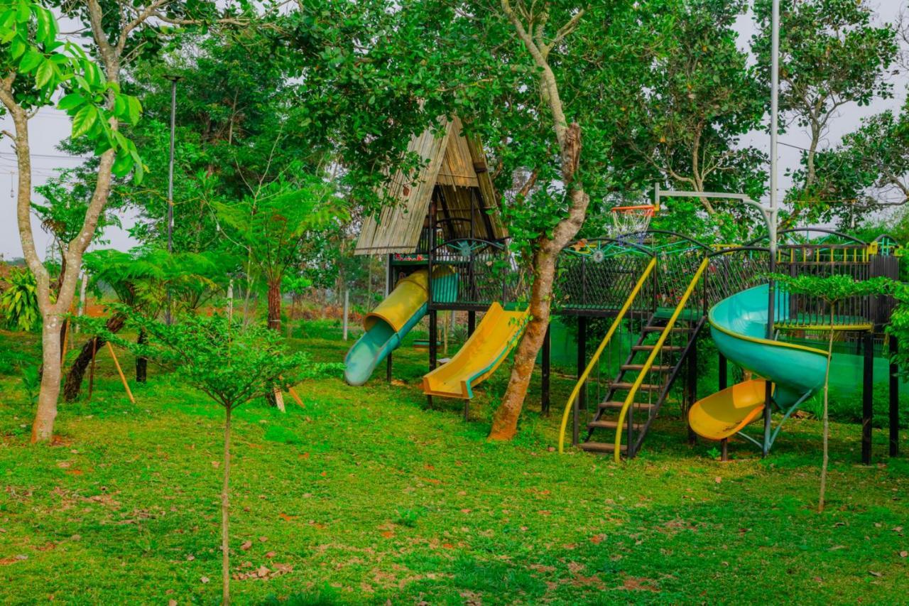 Phuong Nam Gia Trang Farmstay Gia Nghia Exterior foto